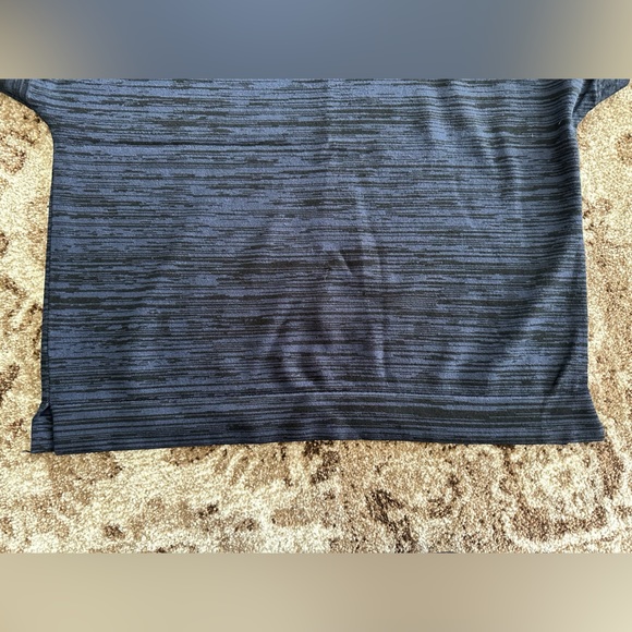 Ann Taylor Blue & Black Two Tone Boxy Soft Sleeveless Sweater, Size Large - Picture 5 of 6